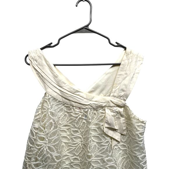 BCBGeneration Ivory Lace Overlay Sleeveless Top Size M Romantic Boho Chic - Picture 4 of 9